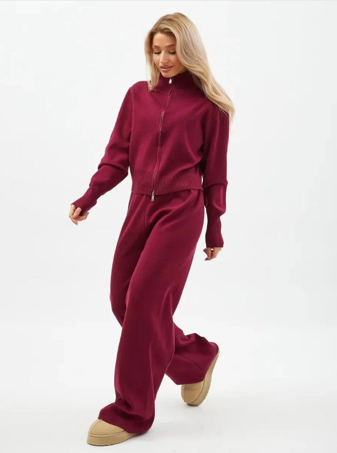 ALBA | Pantalon large, veste zippée.