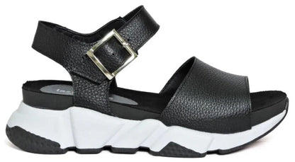 Sandales en cuir synthétique à bout ouvert